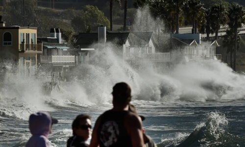 El Niño is 'strengthening rapidly,' forecasters warn. Here's what it could mean for your weather.