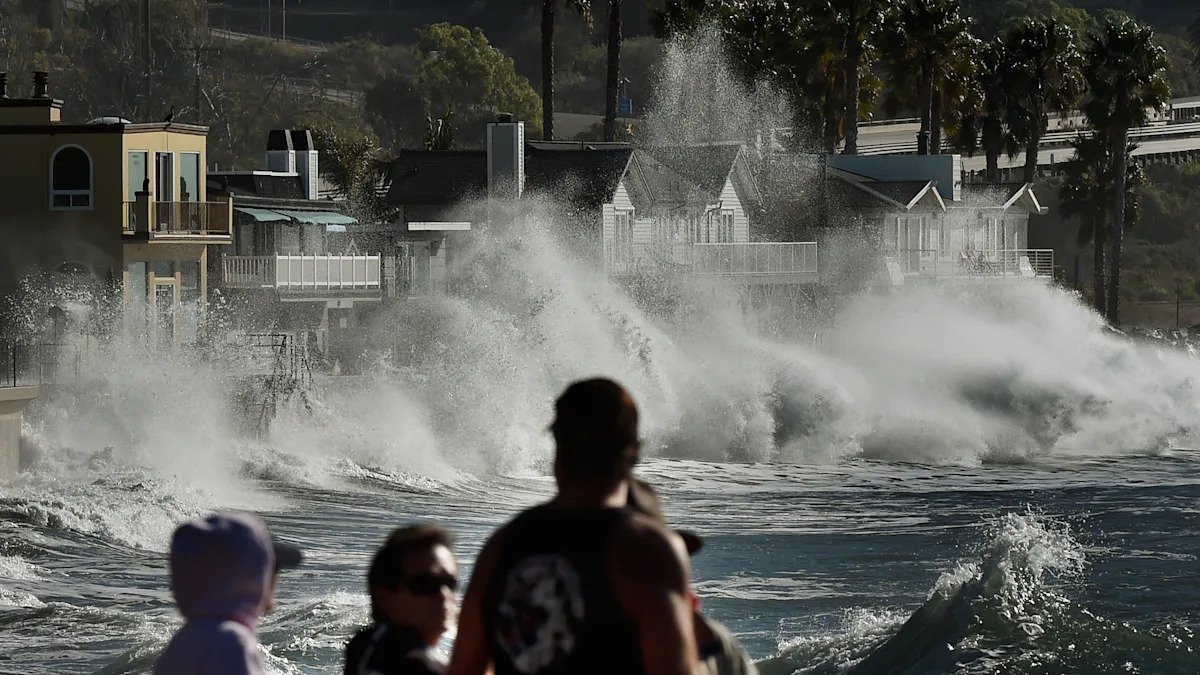 El Niño is 'strengthening rapidly,' forecasters warn. Here's what it could mean for your weather.