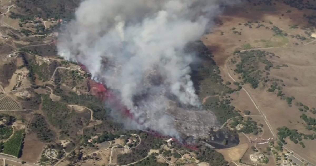 Evacuations ordered as Riverside County crews battle 125-acre Volcano Fire near Murrieta