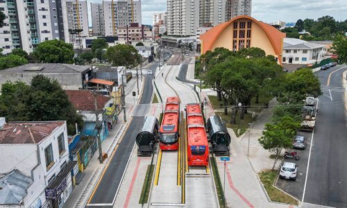Fim da escala 6x1 pode aumentar custos dos ônibus em Curitiba
