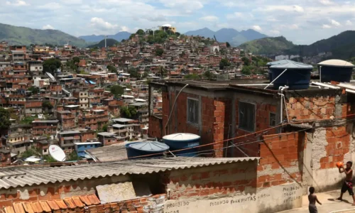 Gênero, raça e origem familiar definem mobilidade social, diz estudo