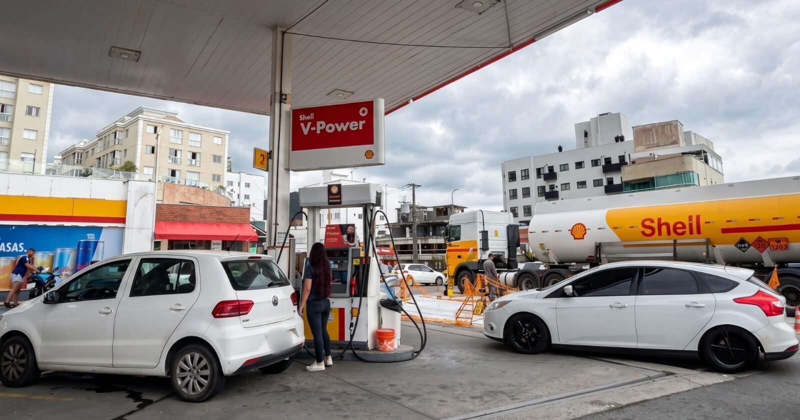 Greve é decretada e vai deixar postos de combustíveis sem gasolina na próxima semana