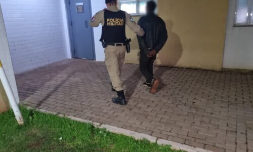 Homem é detido após furtar carriola de obra no Bairro Cancelli