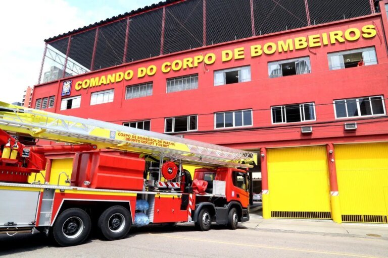 Incêndio atinge imóvel no Água Verde e mobiliza bombeiros
