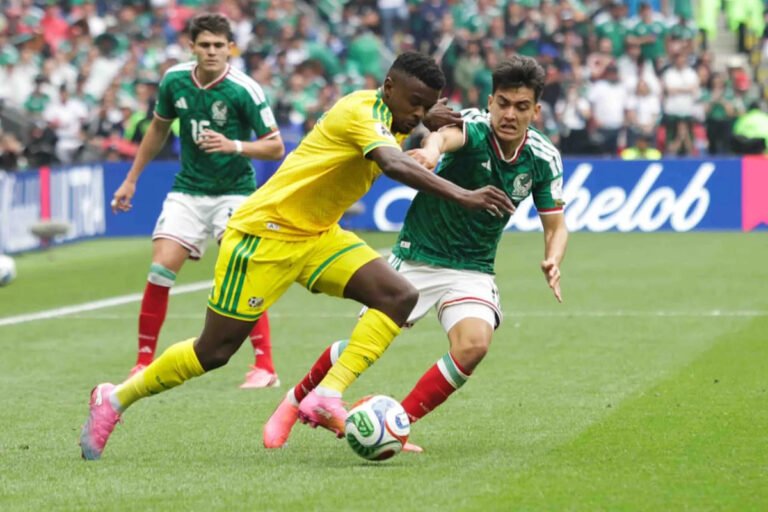 Israel Reyes destaca que la Selección se queda en casa