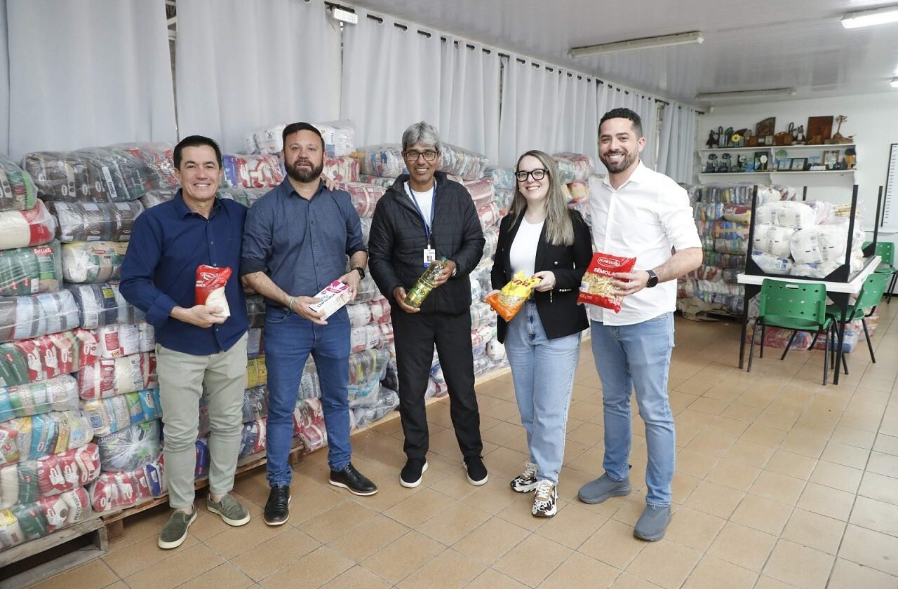 Jogo entre FC Cascavel X Corinthians arrecada 15 toneladas de alimentos para Apae