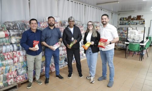Jogo entre FC Cascavel X Corinthians arrecada 15 toneladas de alimentos para Apae