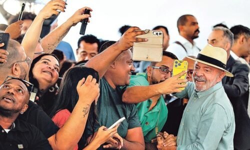 Lula melhora em grupos que o rejeitam e aprovação fica acima da desaprovação pela primeira vez desde 2024