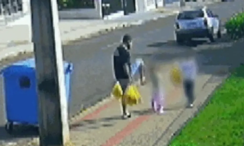 Pai filmado chutando filha no Paraná é denunciado por tortura e lesão corporal