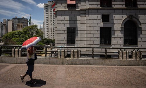 Previsão do tempo: calor fica em São Paulo até quarta (22) - 21/07/2026 - Cotidiano
