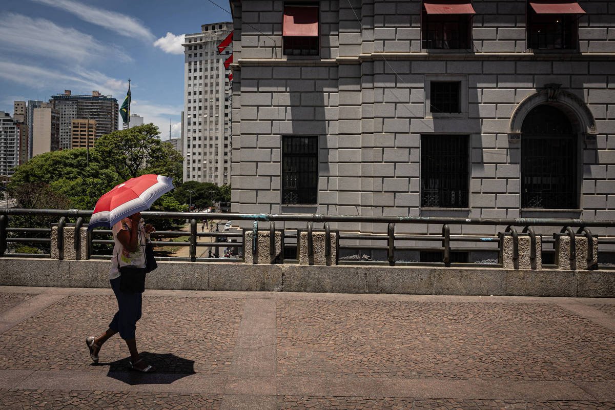 Previsão do tempo: calor fica em São Paulo até quarta (22) - 21/07/2026 - Cotidiano