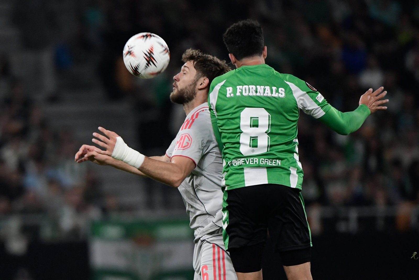 Real Betis - OL : Tessmann titulaire, Himbert en pointe