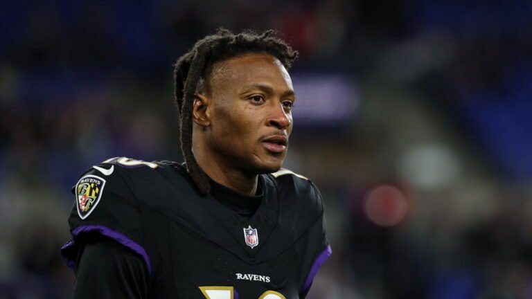 Report: DeAndre Hopkins to join Georgia Tech coaching staff