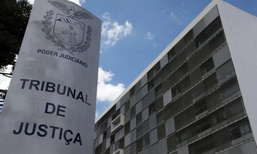 STF cobra TJPR por penduricalhos e exige resposta em 48 horas