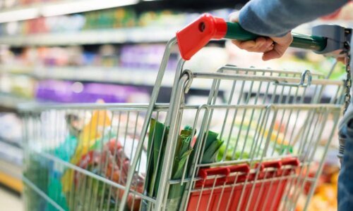 Supermercado na RMC é condenado por restringir idas ao banheiro