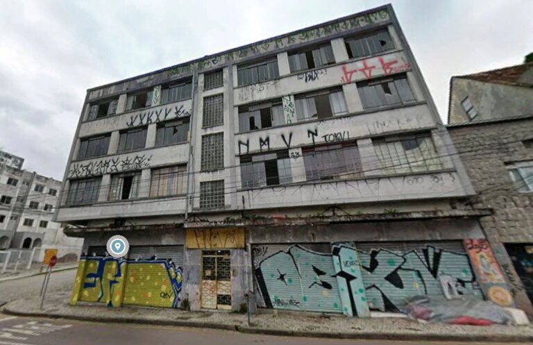 TJPR barra reintegração de posse de prédio invadido em Curitiba