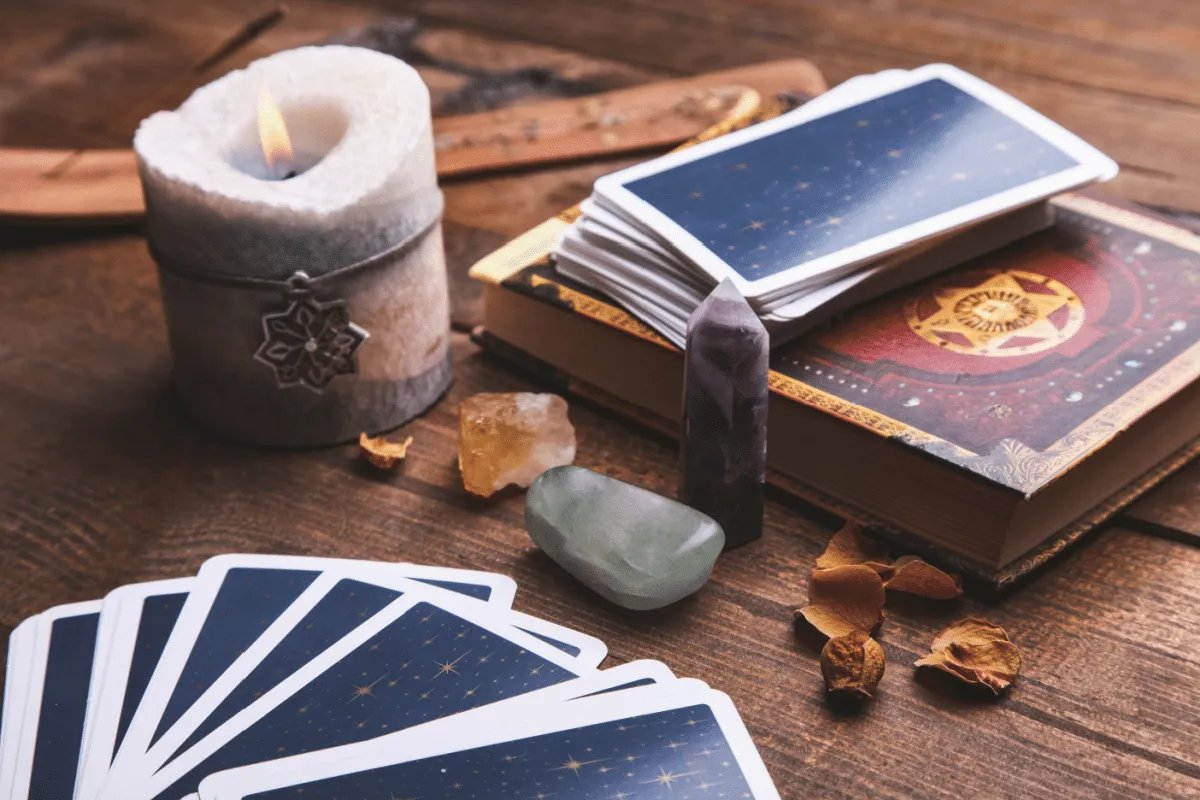 Tarot semanal: previsão para os signos de 06 a 12 de julho de 2026