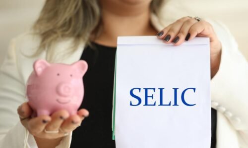 Opções de Copom negociadas na B3 mostram fortes chances de mais um corte da Selic (Imagem: Shutterstock)