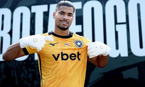 Torcida do Botafogo reprova declaração do goleiro Warleson