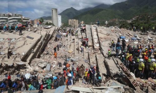 Tragédia na Venezuela: milhares de famílias ainda procuram por parentes desaparecidos