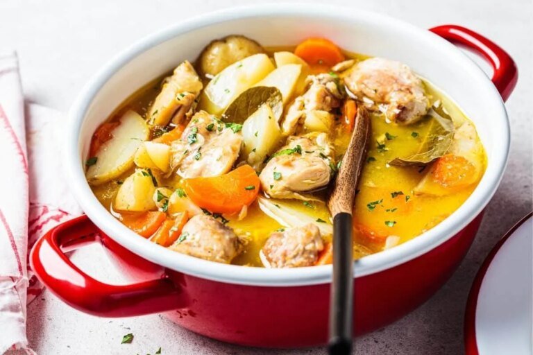 Veja 9 receitas de ensopados para aquecer o corpo no inverno