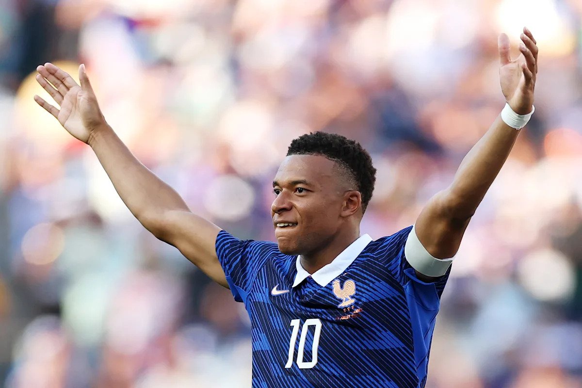 World Cup goal leaders: Kylian Mbappé once again passes Lionel Messi in Golden Boot race, this time with PK