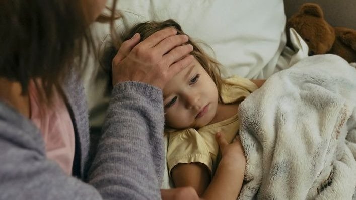 O cuidado com a saúde das crianças precisa ser redobrado durante o período de frio