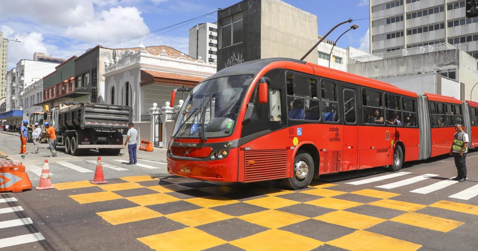 empresas temem falta de motoristas e ônibus em Curitiba