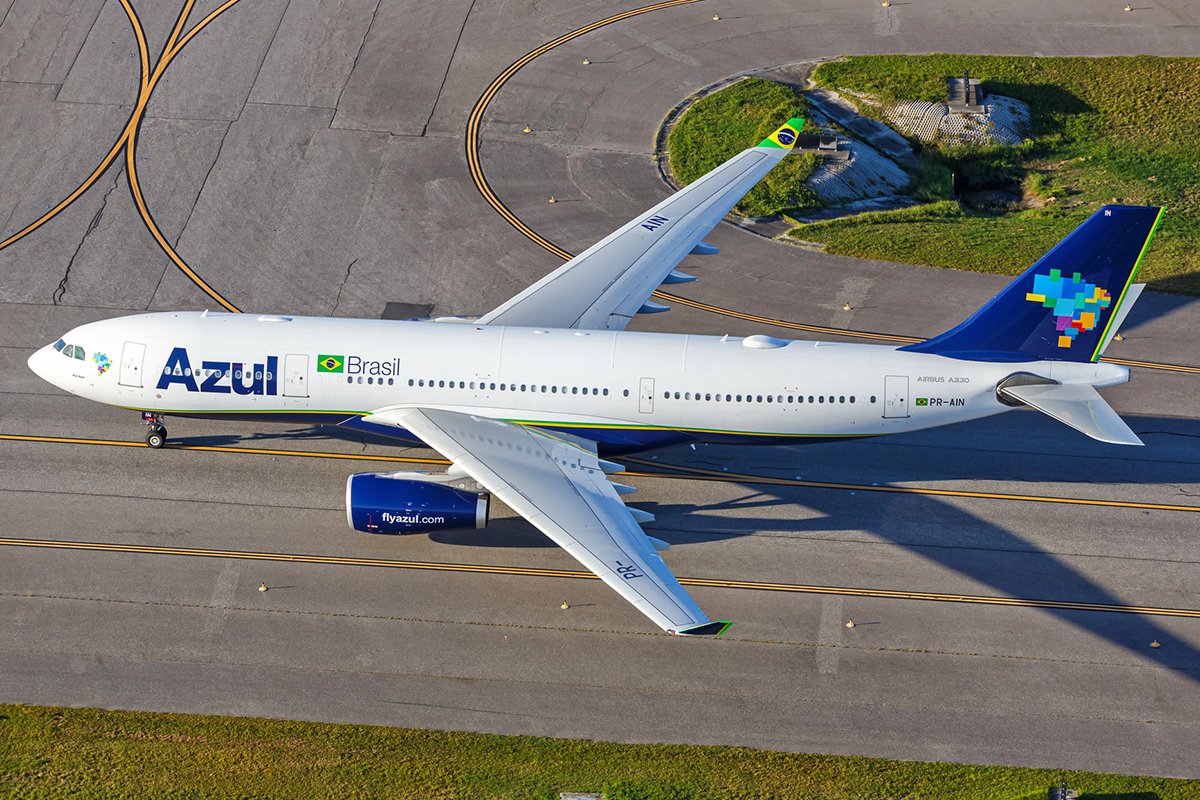 Airbus A330 da Azul sai da pista no Alasca durante voo de entrega da China para o Brasil