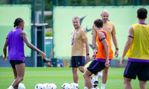 Alineación probable del Barcelona ante el Elche: un rompecabezas para Flick