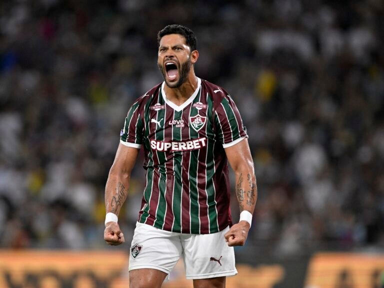 Análise: Fluminense de Marcão curte novos ares e acumula viradas