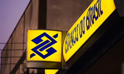 Banco do Brasil (BBAS3) recua 3,6% com cenário eleitoral e temor de novas sanções dos EUA ao Brasil