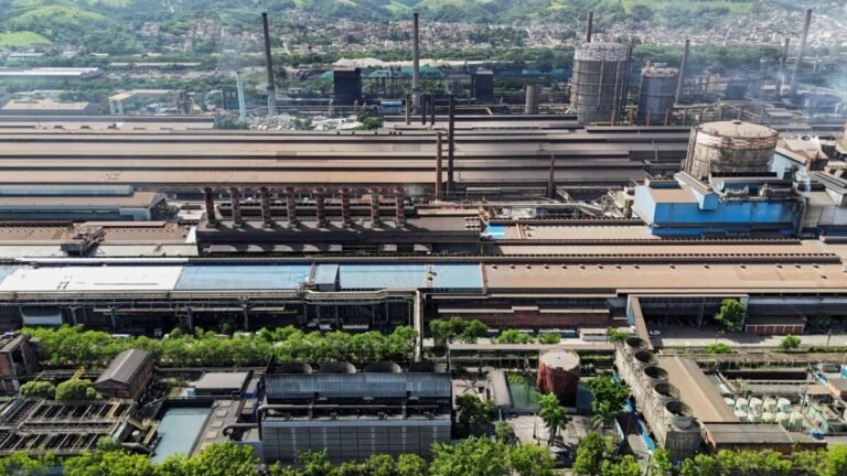 CSN (CSNA3) Projeta Salto de até 62% no Prejuízo, para Patamares Bilionários