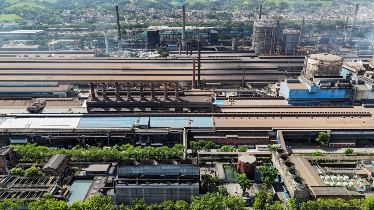 CSN (CSNA3) Projeta Salto de até 62% no Prejuízo, para Patamares Bilionários
