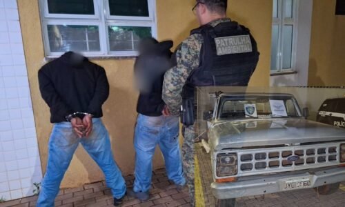 Caminhonete furtada em Cascavel é interceptada na BR-163; dupla é presa pela GM