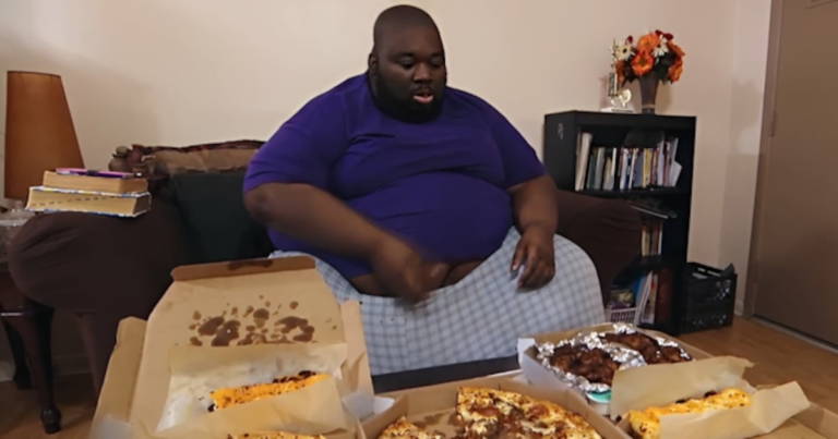 Com obesidade extrema, Thederick tenta mudar o rumo da própria história em Quilos Mortais – Record