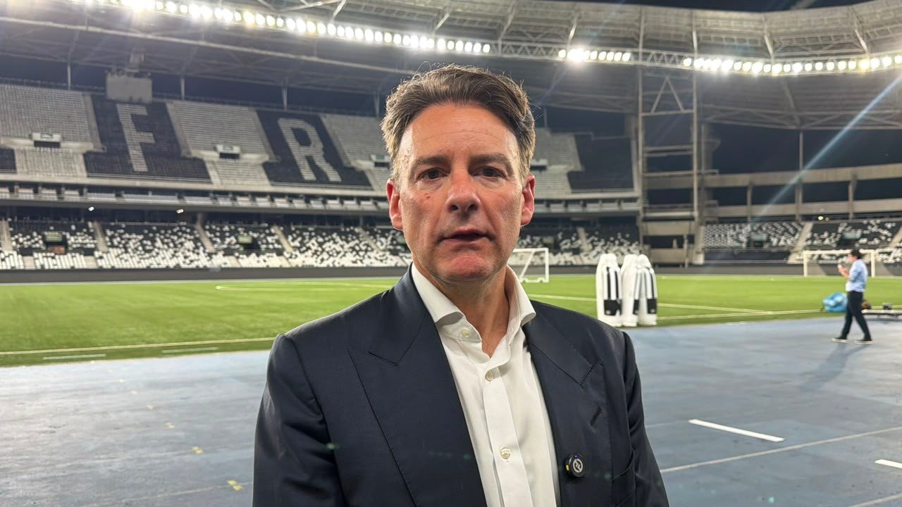 Gabriel de Alba diz: "Queremos o Botafogo o melhor time das Américas"