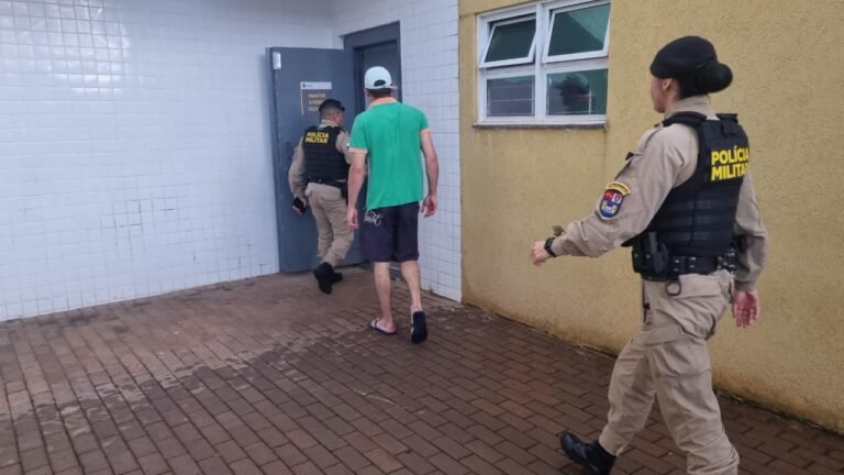 Homem é preso após denúncia de violência doméstica