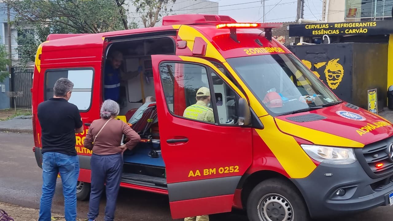 Idoso sofre queda após mal-estar e sofre corte na nuca no bairro Neva