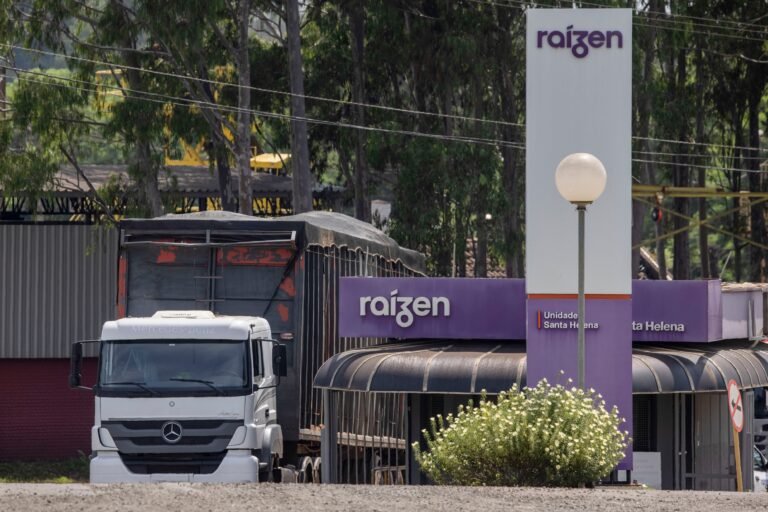 Justiça bloqueia conta bancária da Raízen