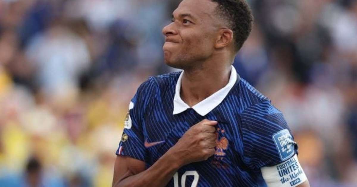 Mbappé encerra parceria com a Nike e negocia com marca inesperada