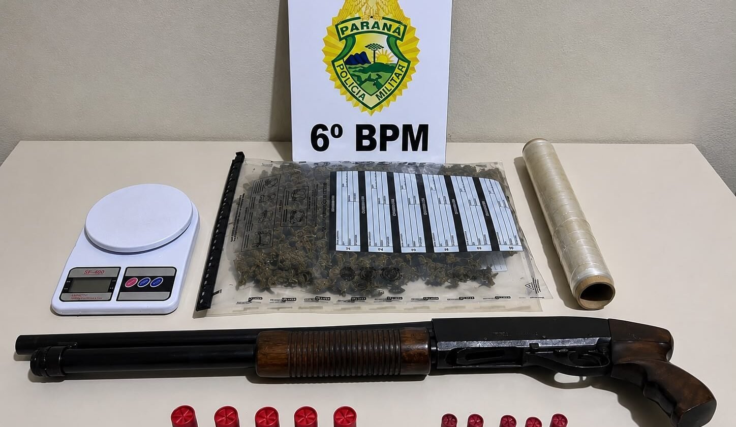 PM apreende espingarda, munições e drogas durante ação contra tráfico em Terra Roxa