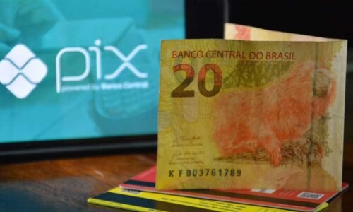 Pix acelera fim do dinheiro vivo, mas ainda enfrenta resistência entre idosos