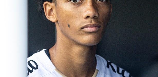 Robinho Jr. busca recomeço na Europa após plano frustrado e aval do Santos