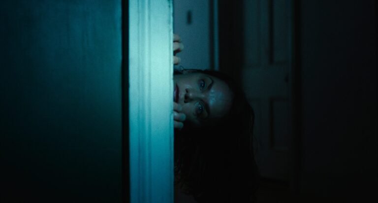Ruth Wilson Is Absolutely Terrifying In Creepy 'Family' Trailer