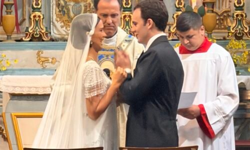 Theresa Fonseca e Gustav von Fürstenberg se casam em Paraty