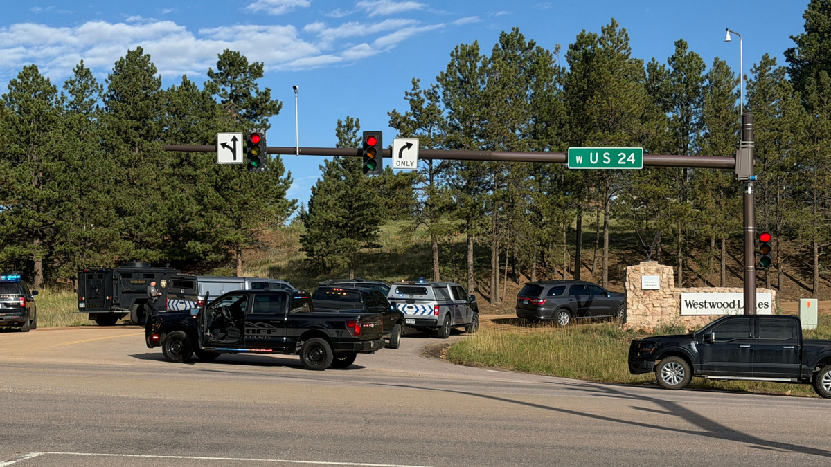 Troopers shot during traffic stop near Woodland Park; shelter-in-place issued