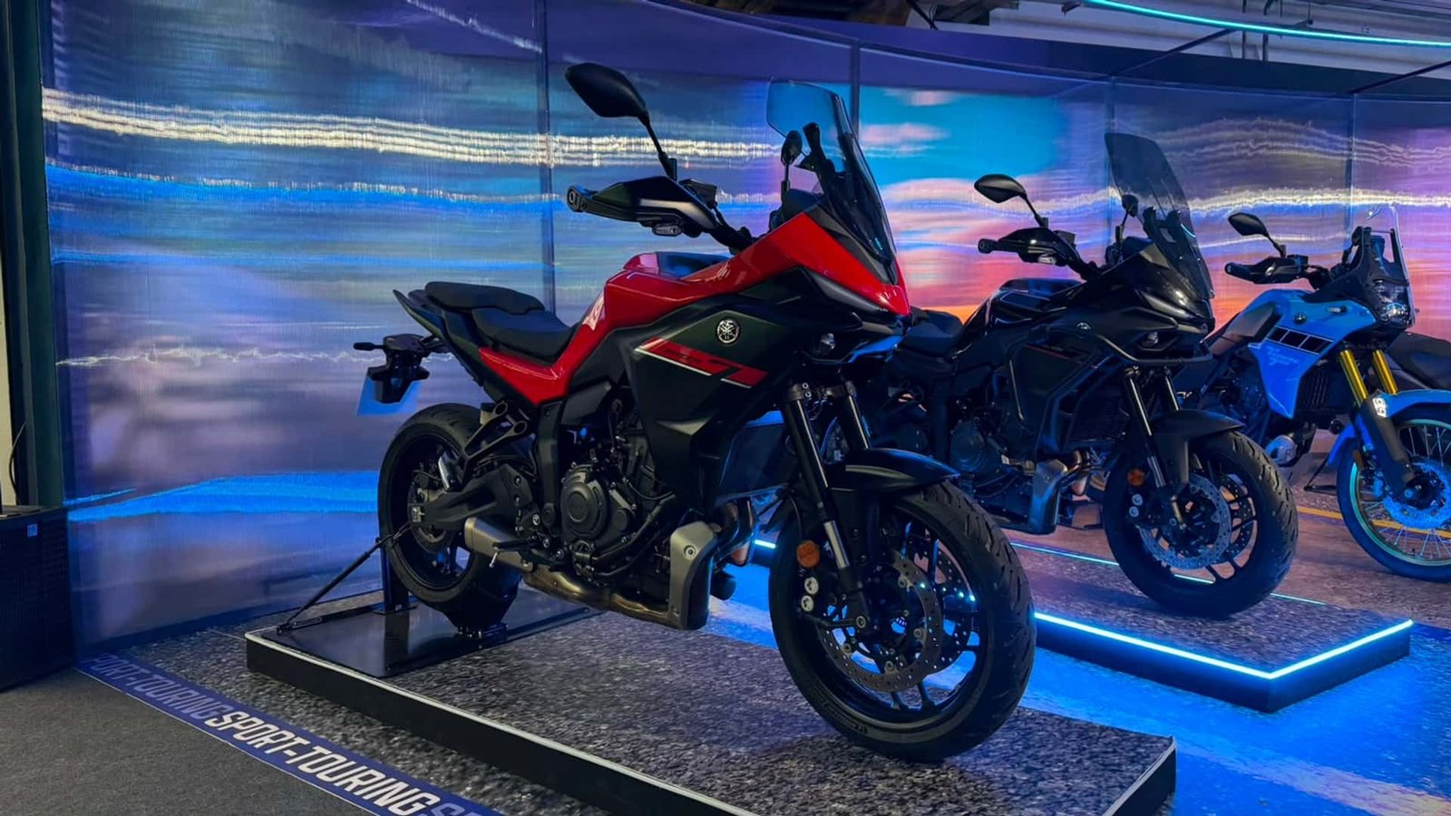Yamaha lança novas Tracer 7 e R7 no Brasil